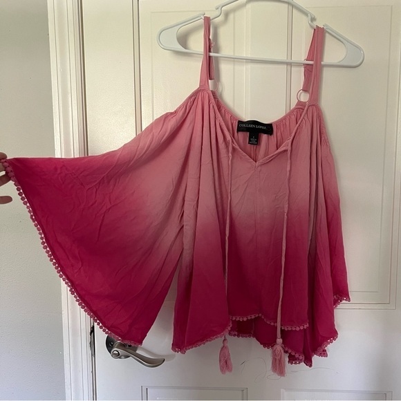 Colleen Lopez pink dip dye cold shoulder flowy top with pompoms small - Picture 1 of 11